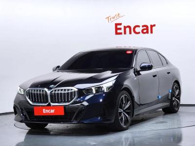 2024 BMW 5-Series
