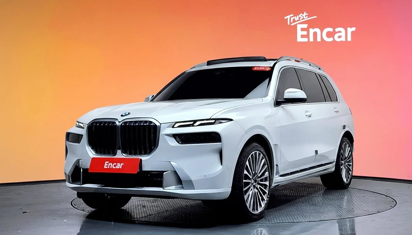 2023 BMW X7