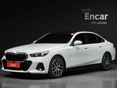2025 BMW 5-Series