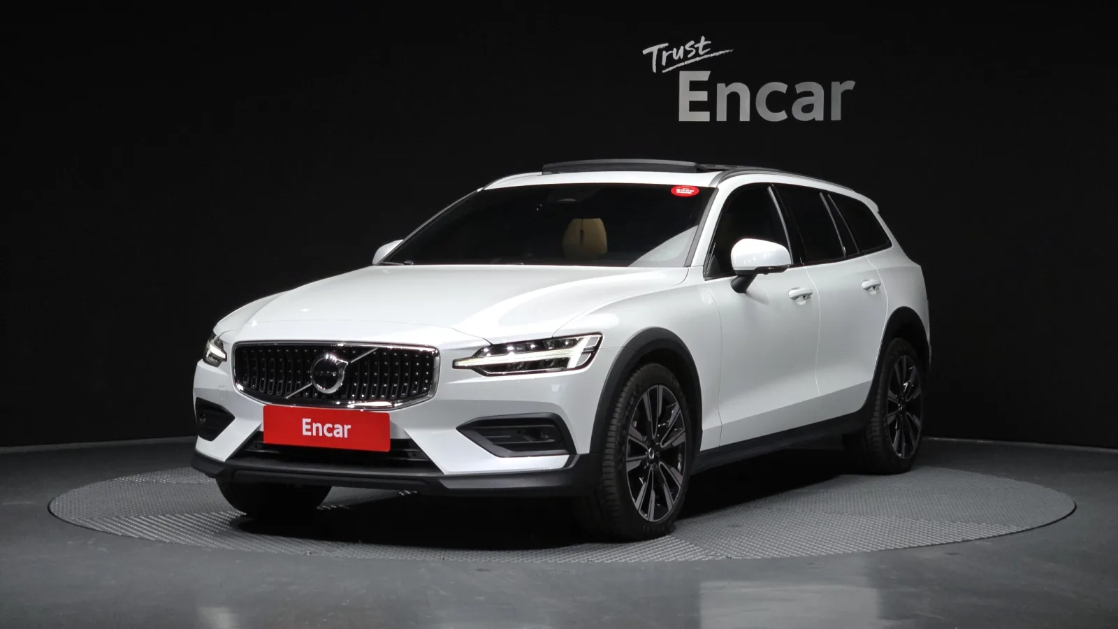 2023 Volvo V60