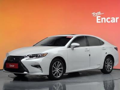 2018 Lexus ES